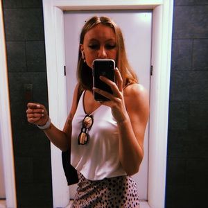 Meet your Posher, Emma